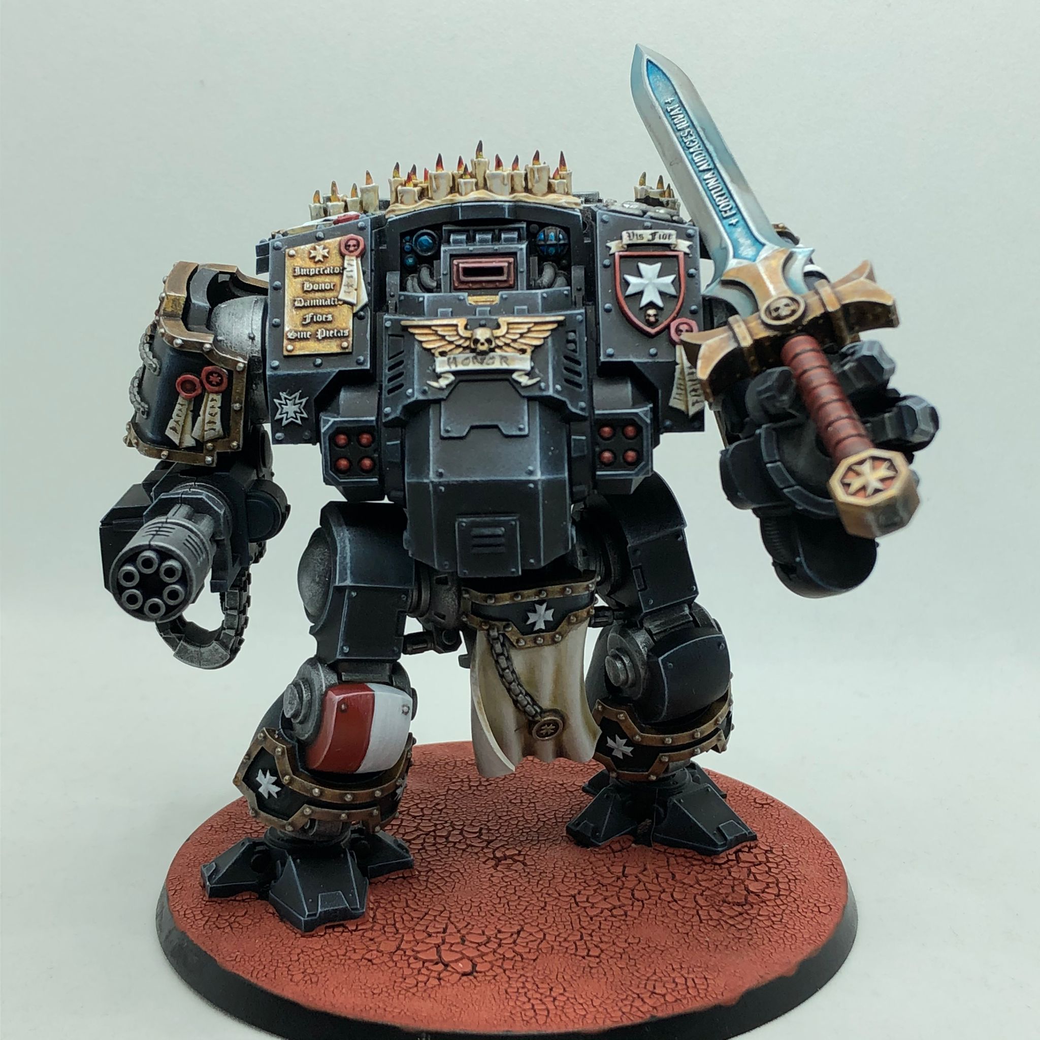 TCB_TEMPLAR_BIG_ROBOT_ARMOUR THE CUSTOM BIT REDEMPTOR DREADNOUGHT BLACK TEMPLAR