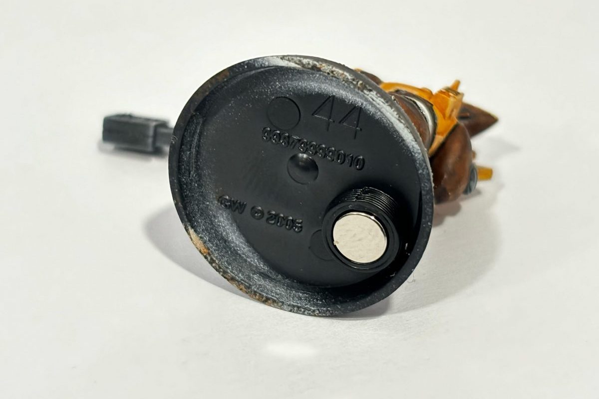 TCB THE CUSTOM BIT BASE MAGNET HOLDER FOR 5X2 MAGNET WARHAMMER 40K 01 02 3D PRINTED